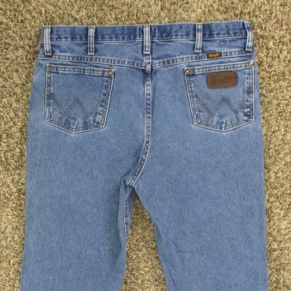 Wrangler Jeans Men's 38x30 Medium Wash Cowboy Cut Slim Premium Performance Denim - Picture 4 of 7